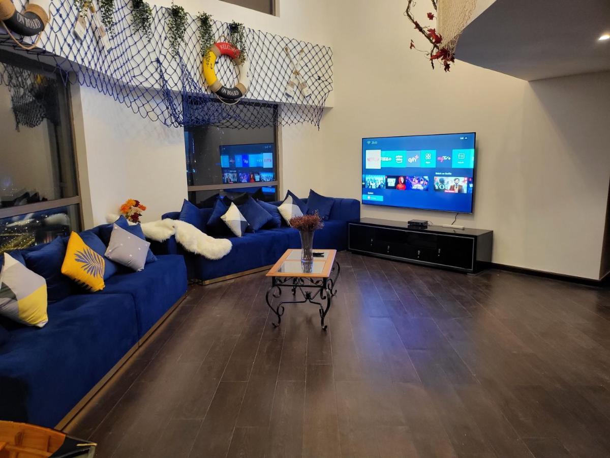Pirates Bay Hostel Dubai Ngoại thất bức ảnh