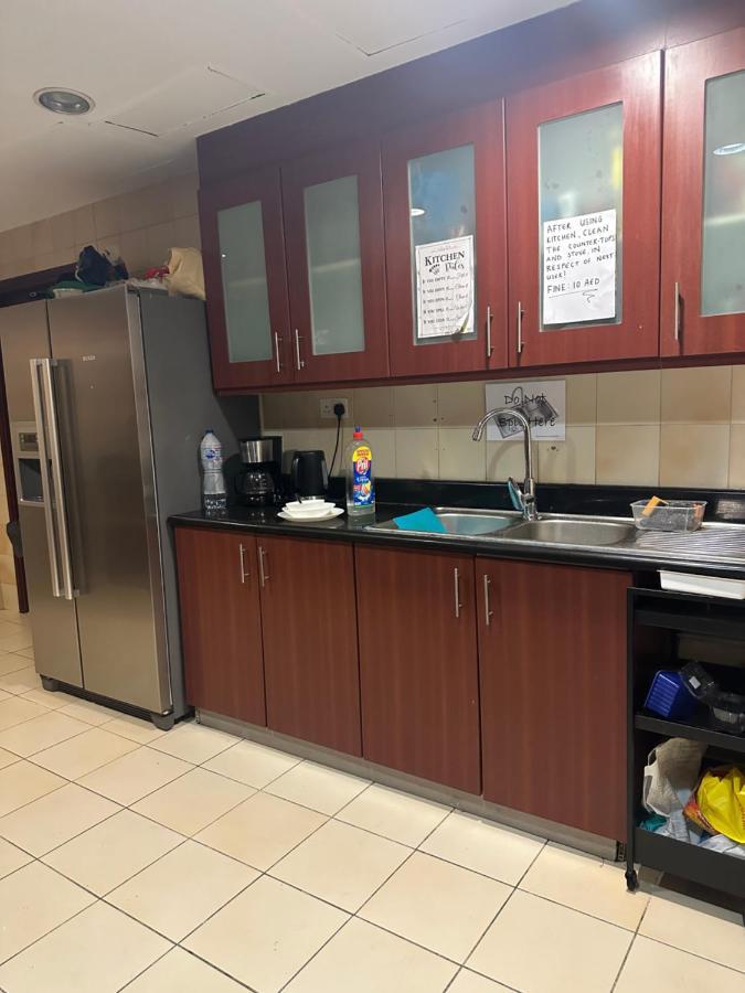 Pirates Bay Hostel Dubai Ngoại thất bức ảnh